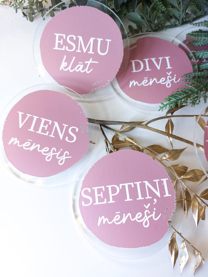 Mēneša aplīši Image 6