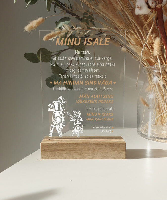 Minu Isale/glass Image 2