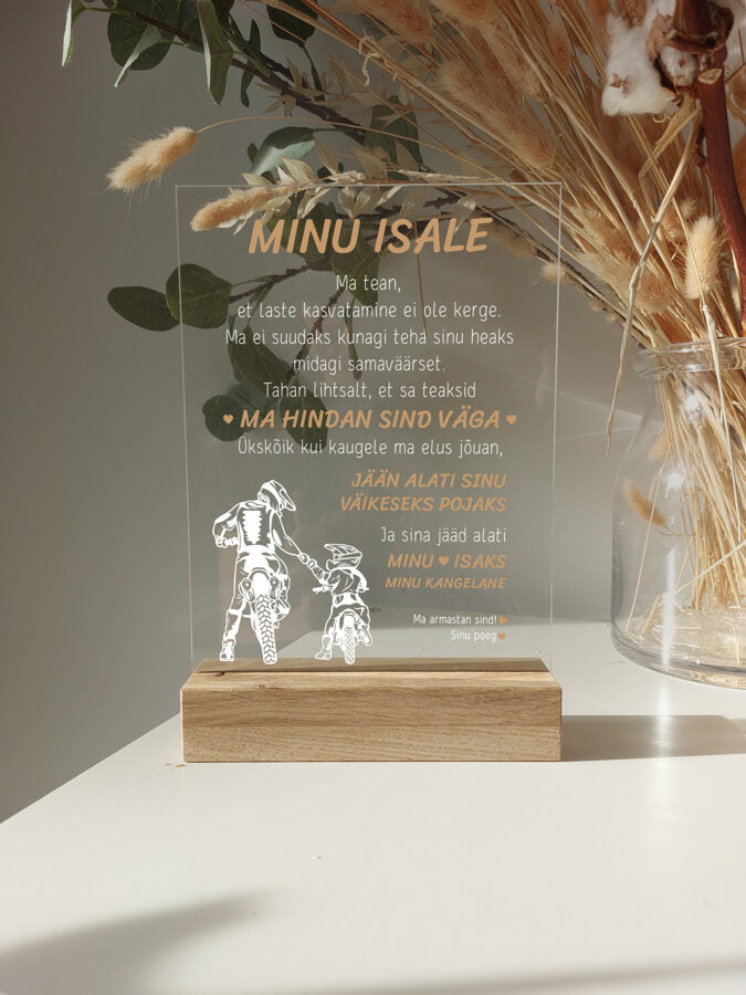 Minu Isale/glass Image 2
